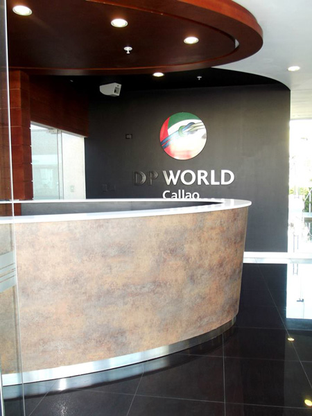 Recepción de DP WORLD foto 1